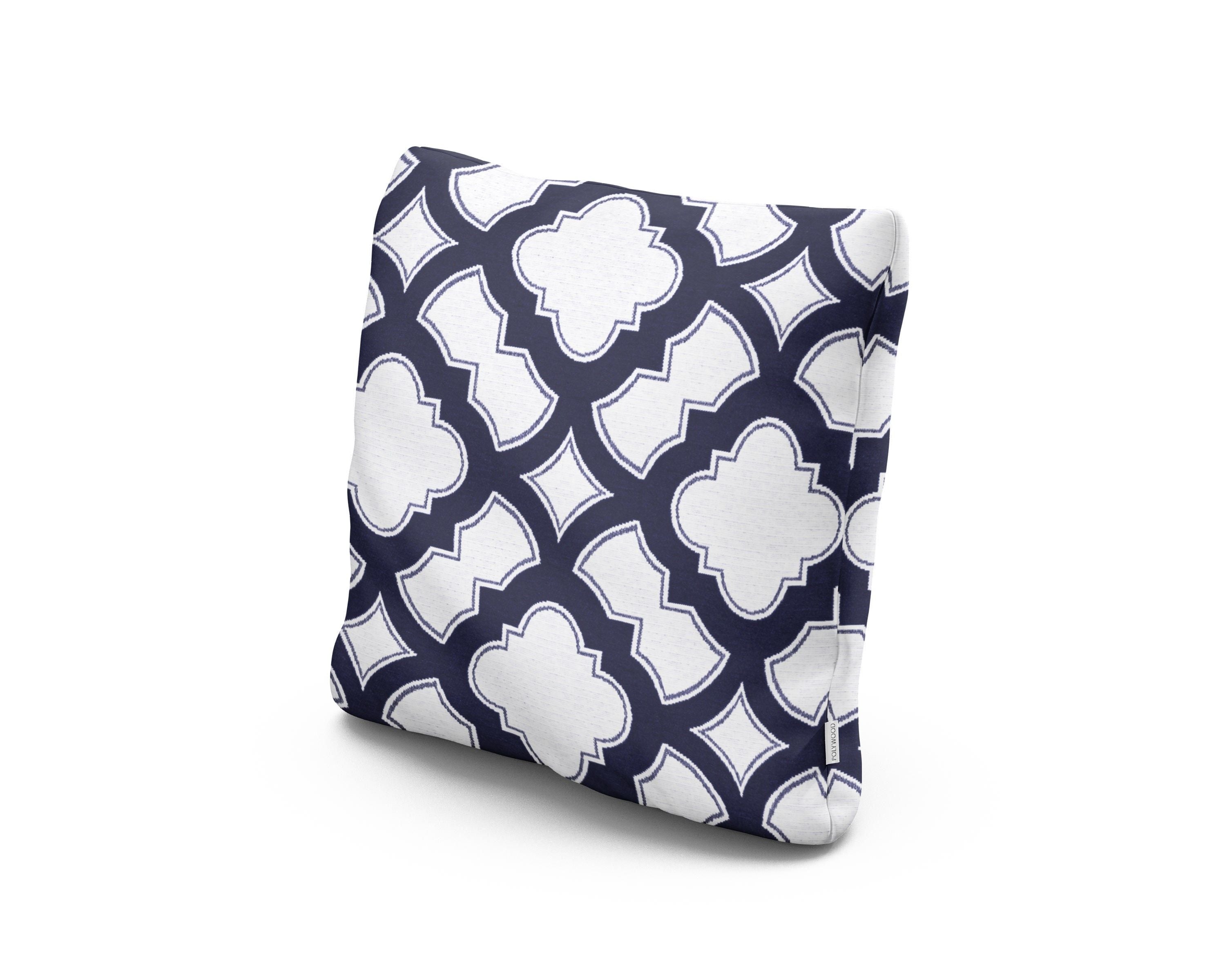 18" Outdoor Throw Pillow