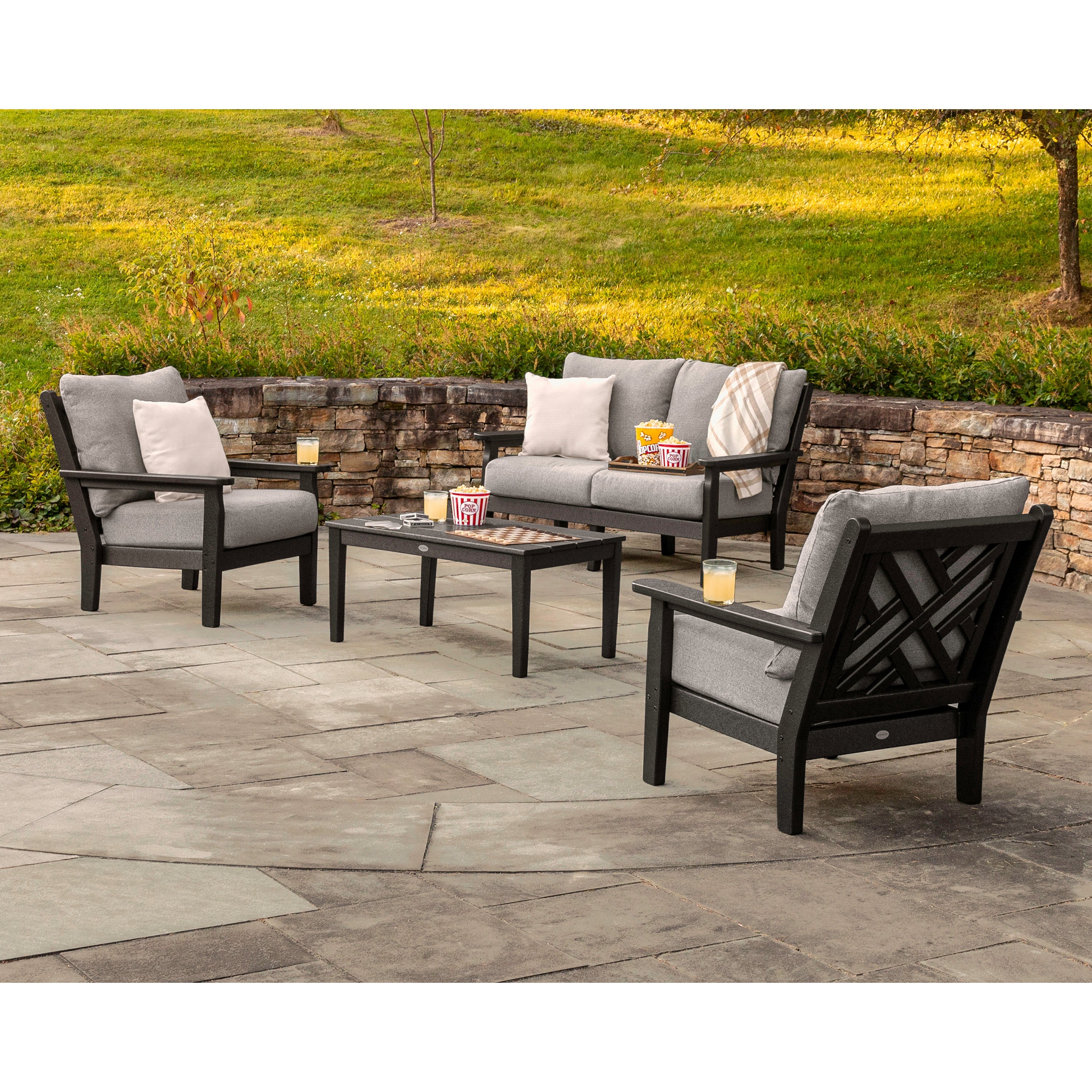 Chippendale 4-Piece Deep Seating Set with Loveseat