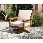 Chippendale Deep Seating Swivel Chair