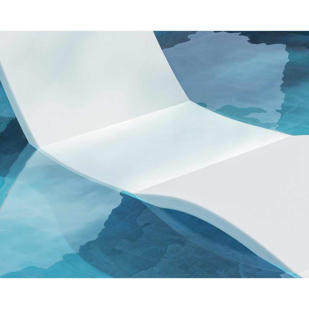 Laguna In-Pool Chaise Lounge